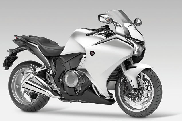 2010 Honda VFR1200F reviews and information