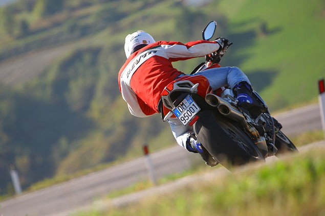 MV Agusta Brutale 1090RR first ride review