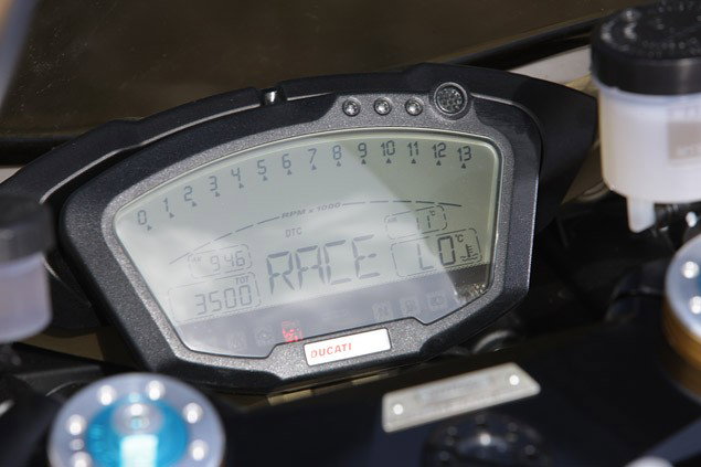 Ducati 1098 Bayliss Mallory Park track test