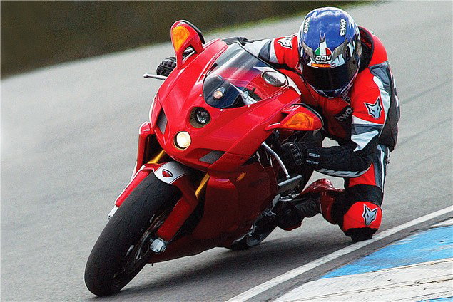 Niall's Spin: Ducati 999R review