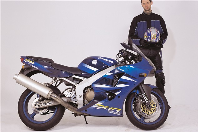 Living with a 2001 Kawasaki ZX-6R | Visordown