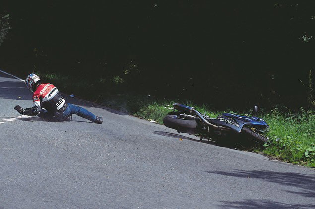 Living with a 2002 Kawasaki ZX-9R | Visordown
