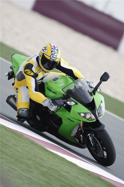 R. 2008 ZX-10R review | Visordown