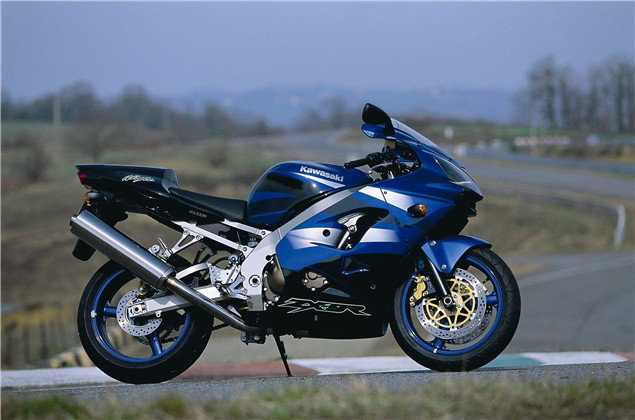 First Ride: 2002 Kawasaki ZX-9R | Visordown