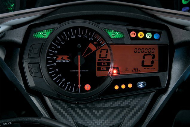 2011 GSX-R600 review