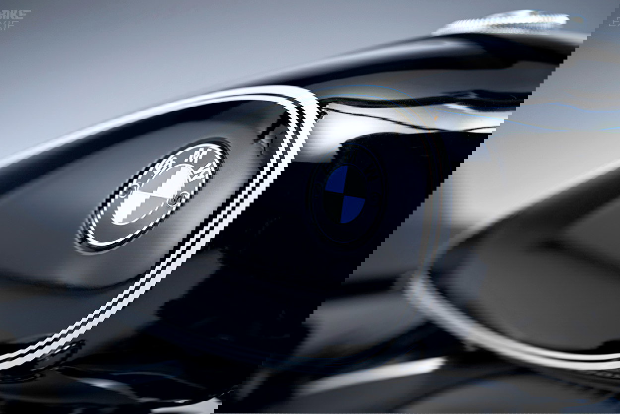 the tank badge on the BMW R18 cruiser