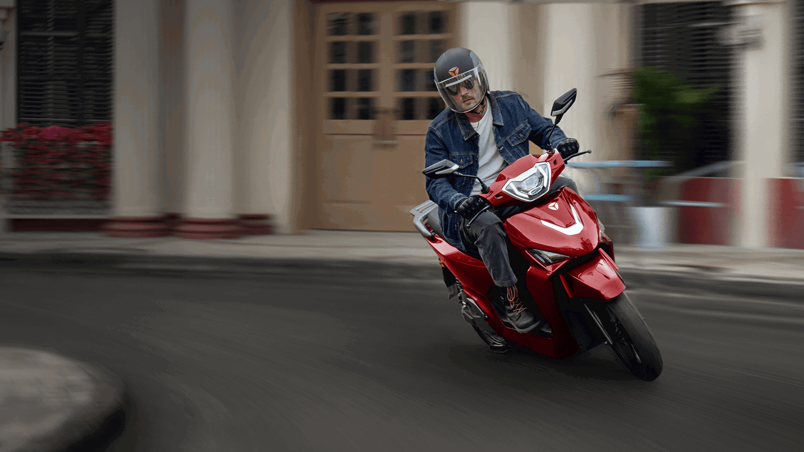 Yadea VoltGuard. - Yadea