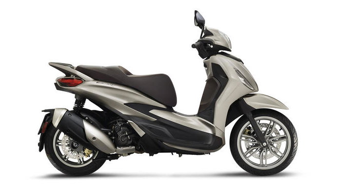01_piaggio_beverly_300_hpe