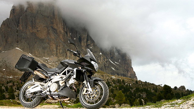Aprilia 750 GT first ride review