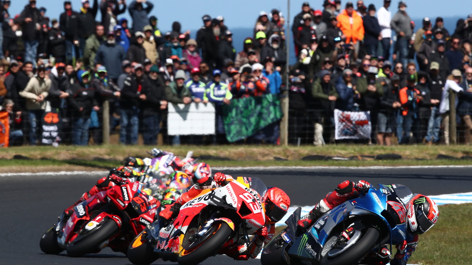 Alex Rins leads 2022 Australian Grand Prix. - Gold and Goose