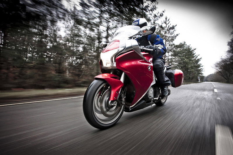 They might be giants: Triumph Tiger & Benelli Tre K