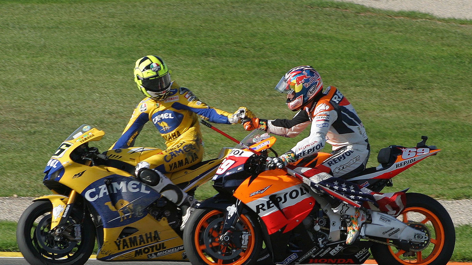 Nicky Hayden, Valentino Rossi