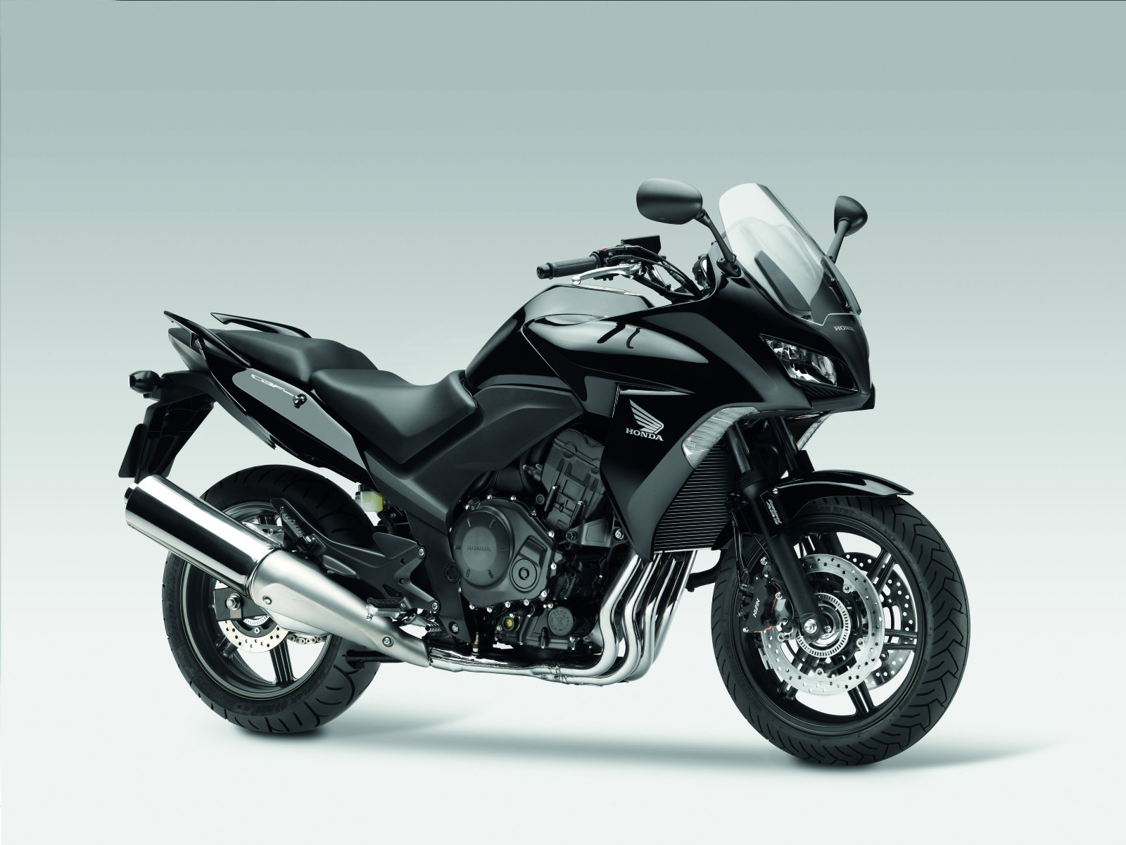 BMW introduce F800ST Touring
