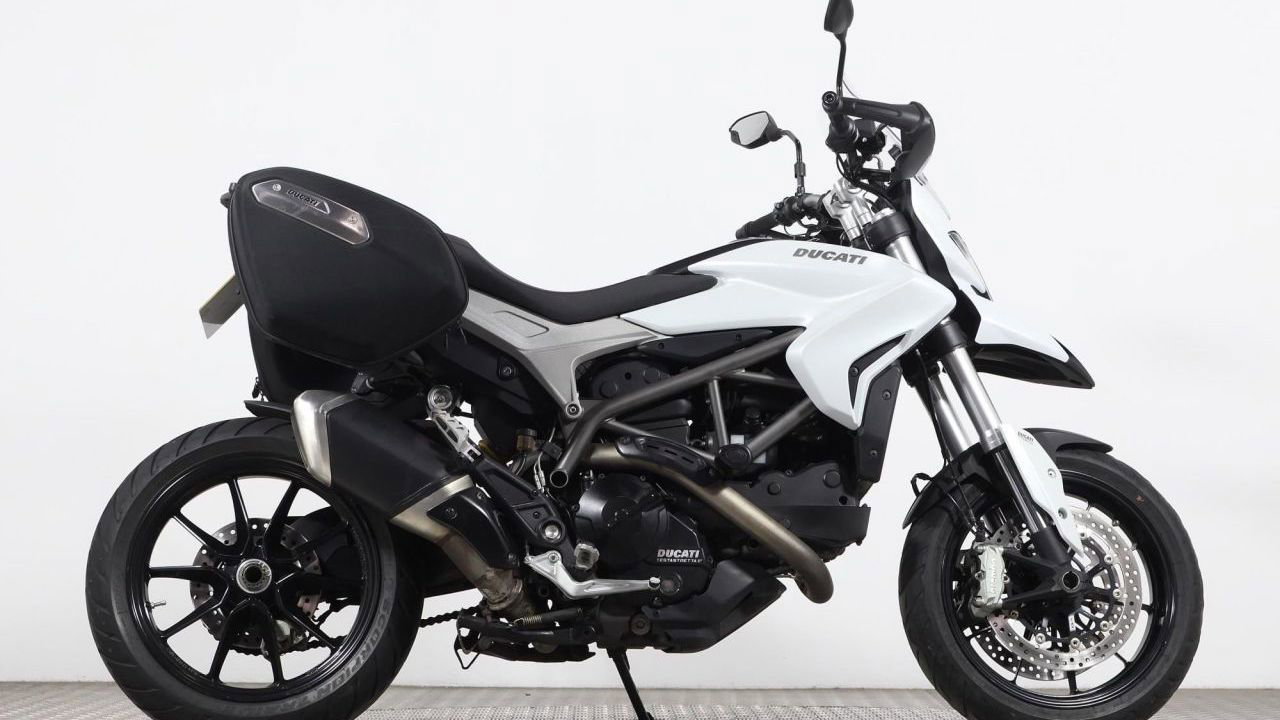 Ducati Hyperstrada -side 