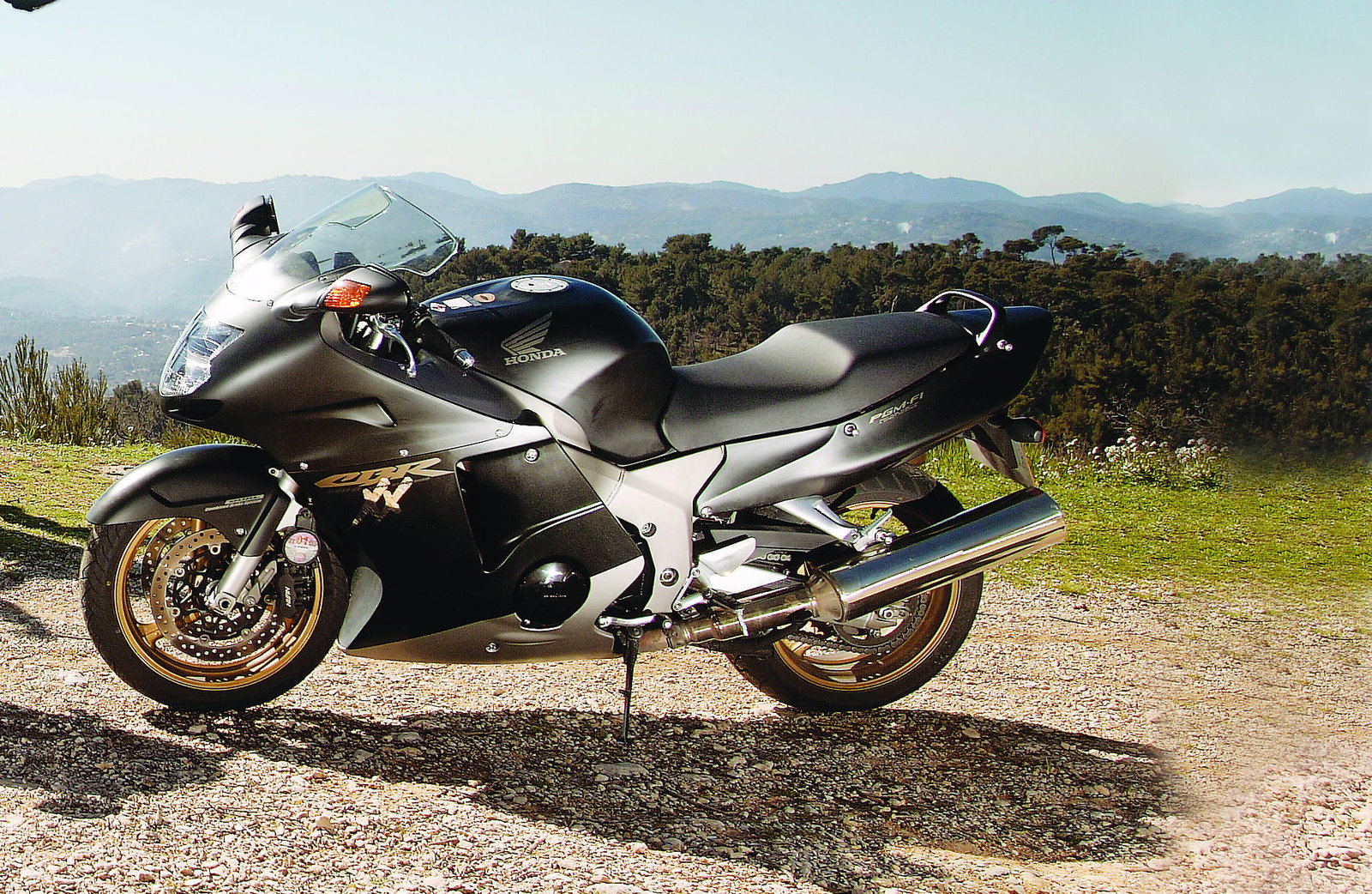 Niall's Spin: Yamaha MT-01 review