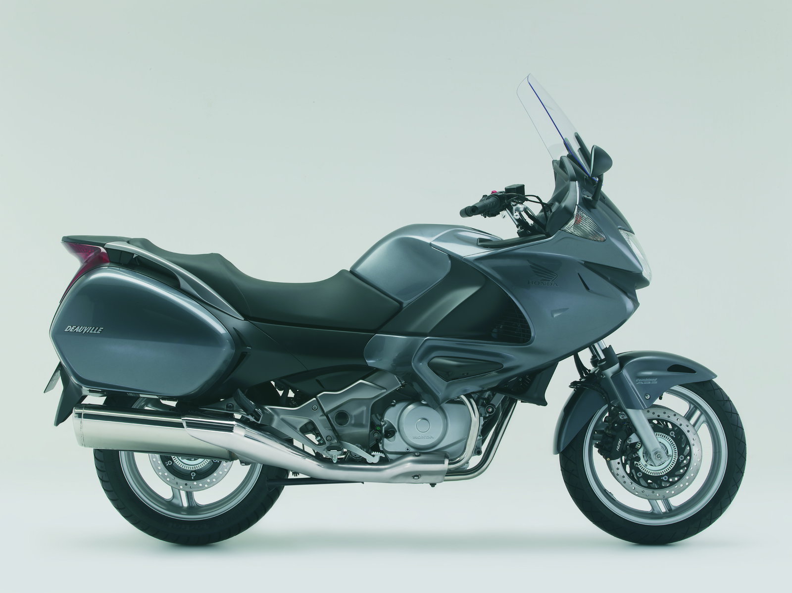 First Ride: 2006 Kawasaki ZZR1400