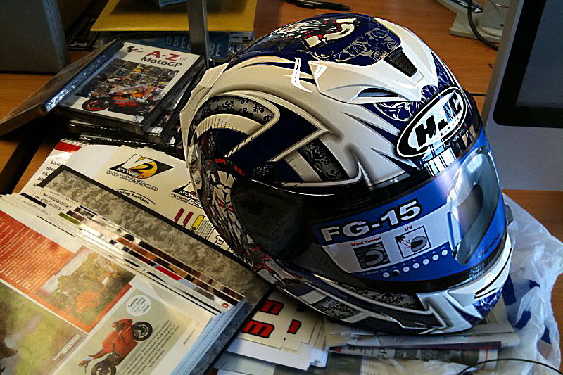 Bargain - get Dainese gloves for a £1