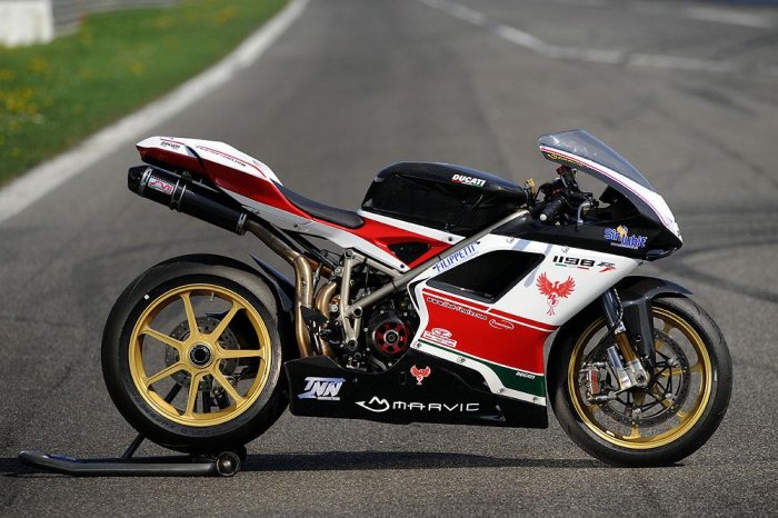 First Look: Diamante Griso Special