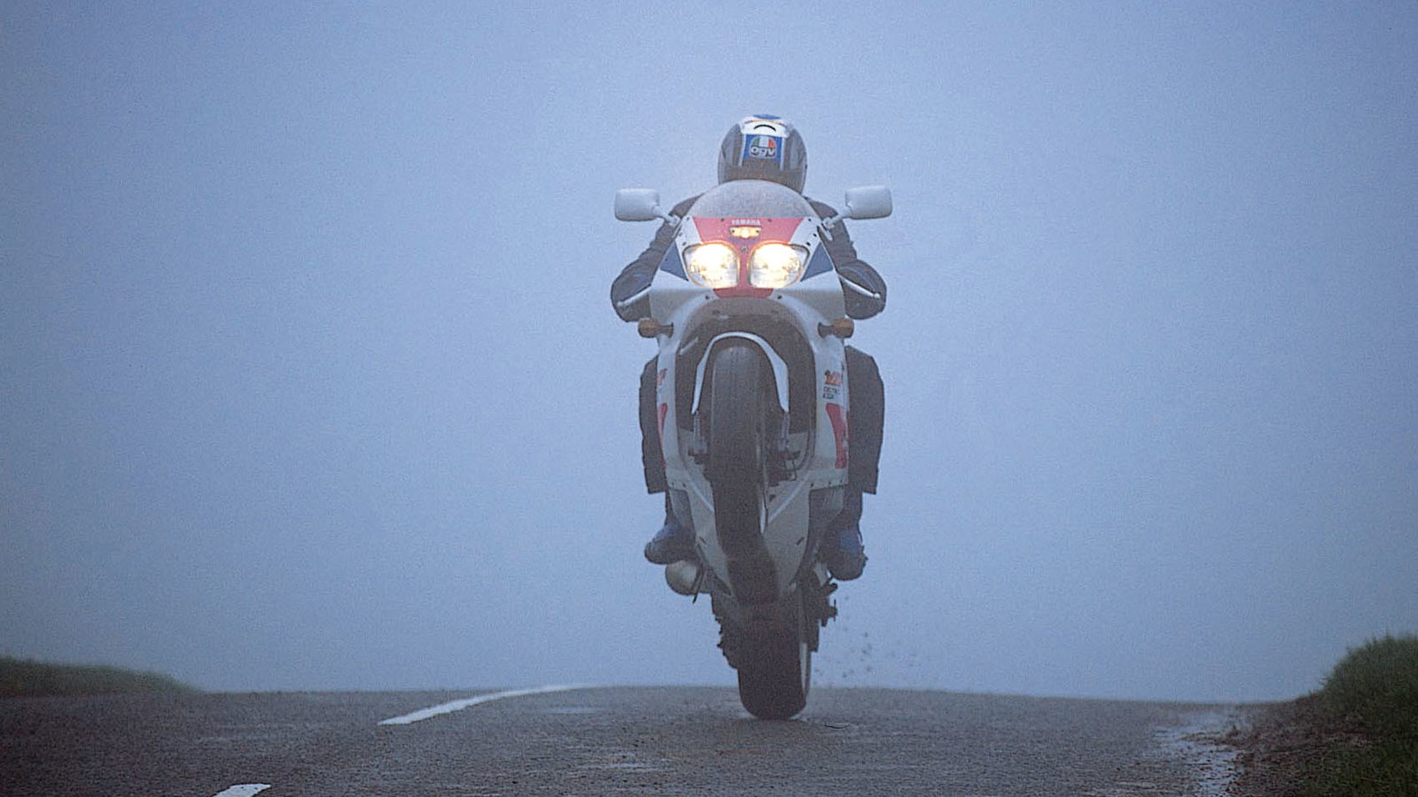 Niall's Spin: Yamaha YZF750R