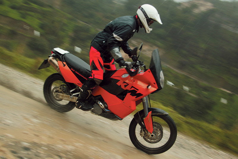 Niall's Spin: KTM 950 Adventure (2003-04) | Visordown