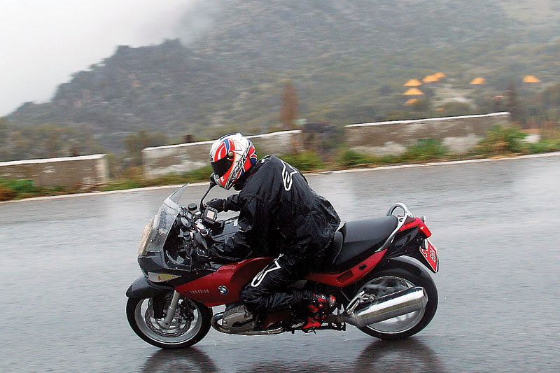 Niall's Spin: Honda VFR800 (2002-2005)