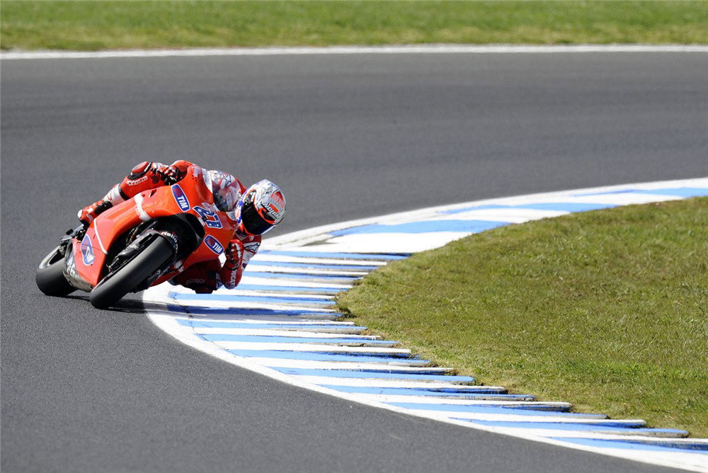 Rossi side-kick to head new Moto2 team