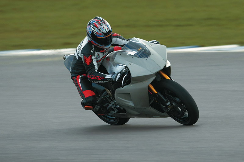 Flying Armchairs: 2003 Cruiser test