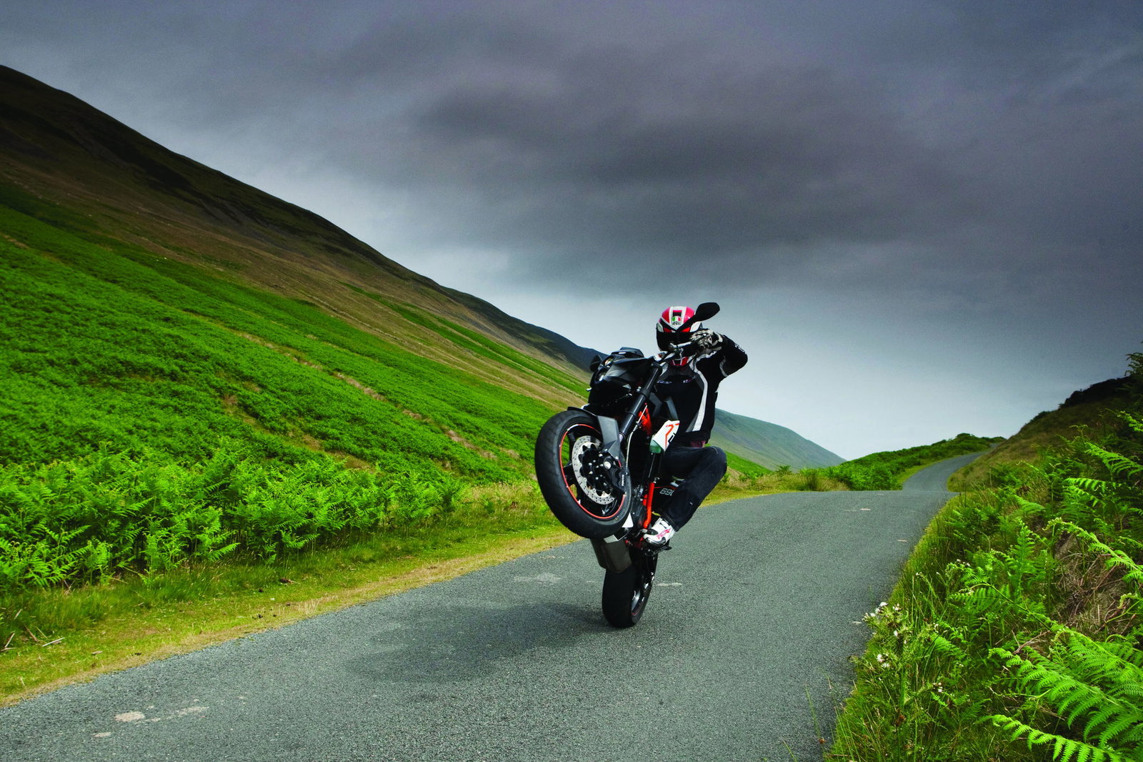 First Ride: 2004 Yamaha FZ6 Fazer