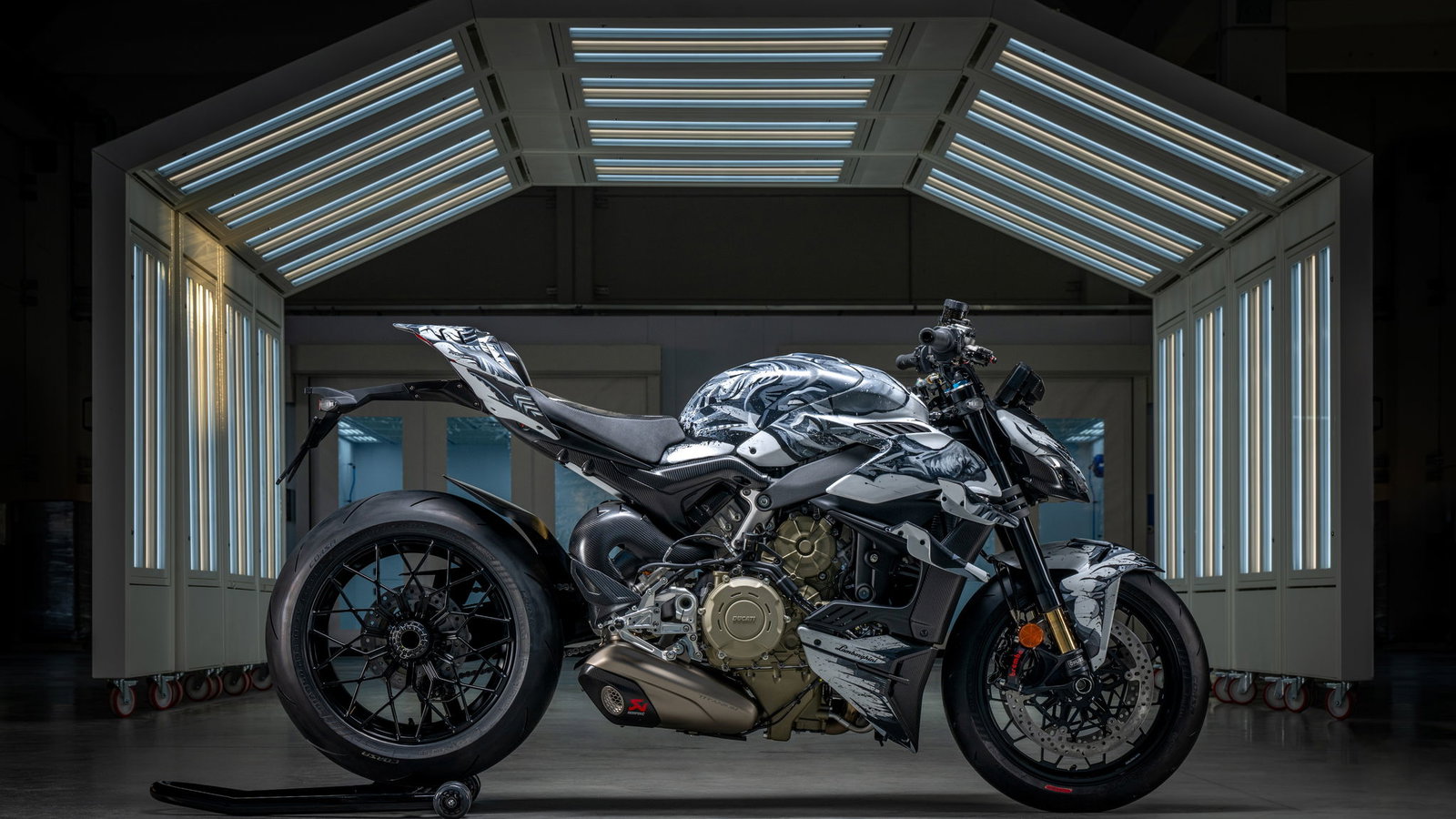 Ducati Streetfighter V4 Lamborghini Speciale Clienti Centauro.
