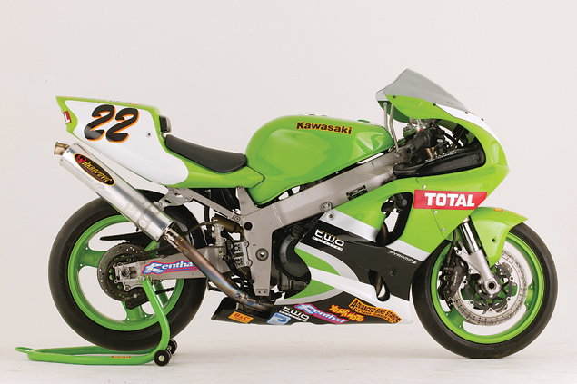 AKRacing

Premium

低座面タイプ Raven レイブン 1992 Kawasaki Ninja ZX-7RR K2 | Bike-urious