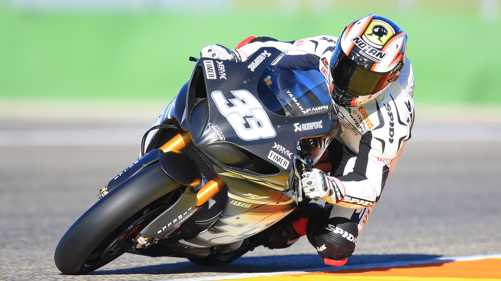 Melandri 0.2 secs off Rossi at Valencia test