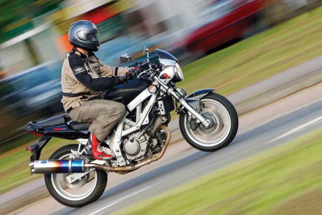 Living with a 2004 Yamaha YZF-R6