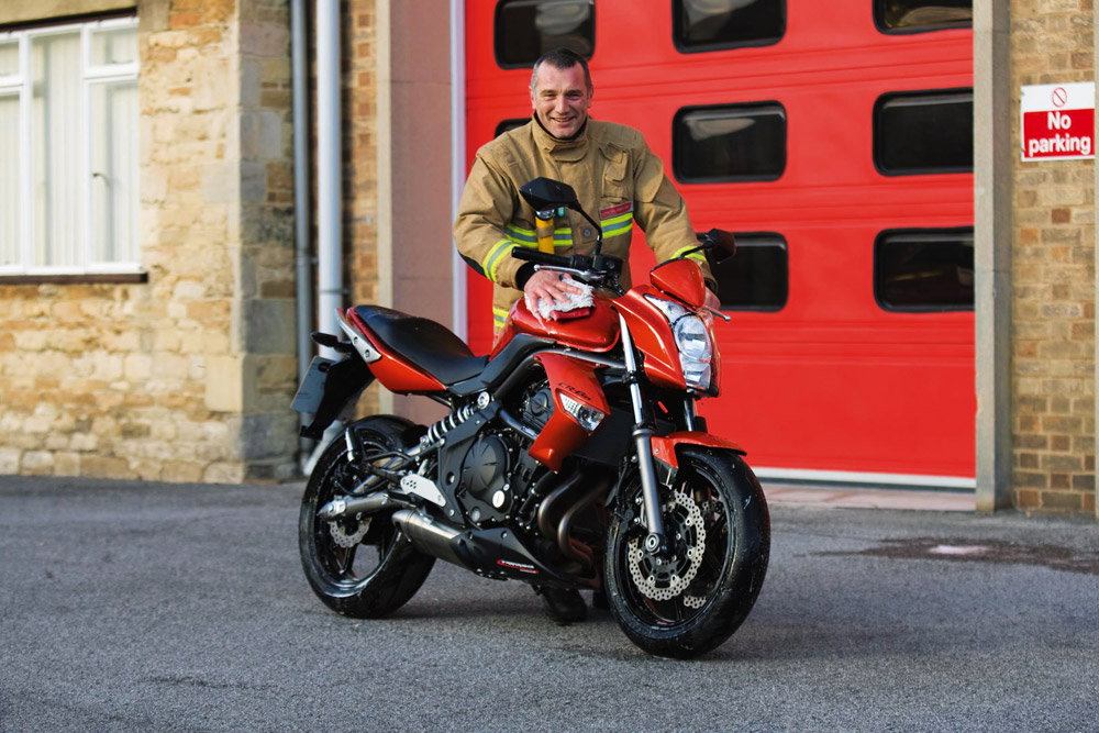 Tomatina: Ducati Multistrada S, KTM 950SM & BMW K1200R
