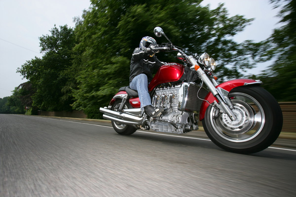 Bonneville 2009 review