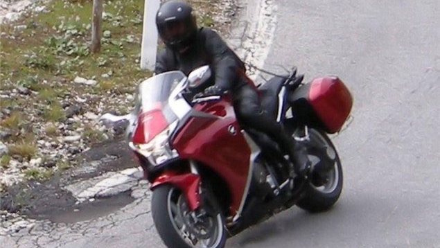 2010 Honda VFR1200 Spy Shots