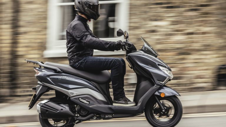 Suzuki Bugman Street 125 EX