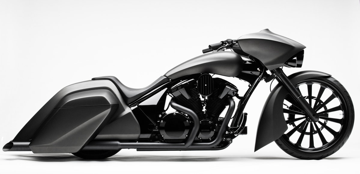 FGR 2500 V6: 2500cc, 240bhp, no fairing