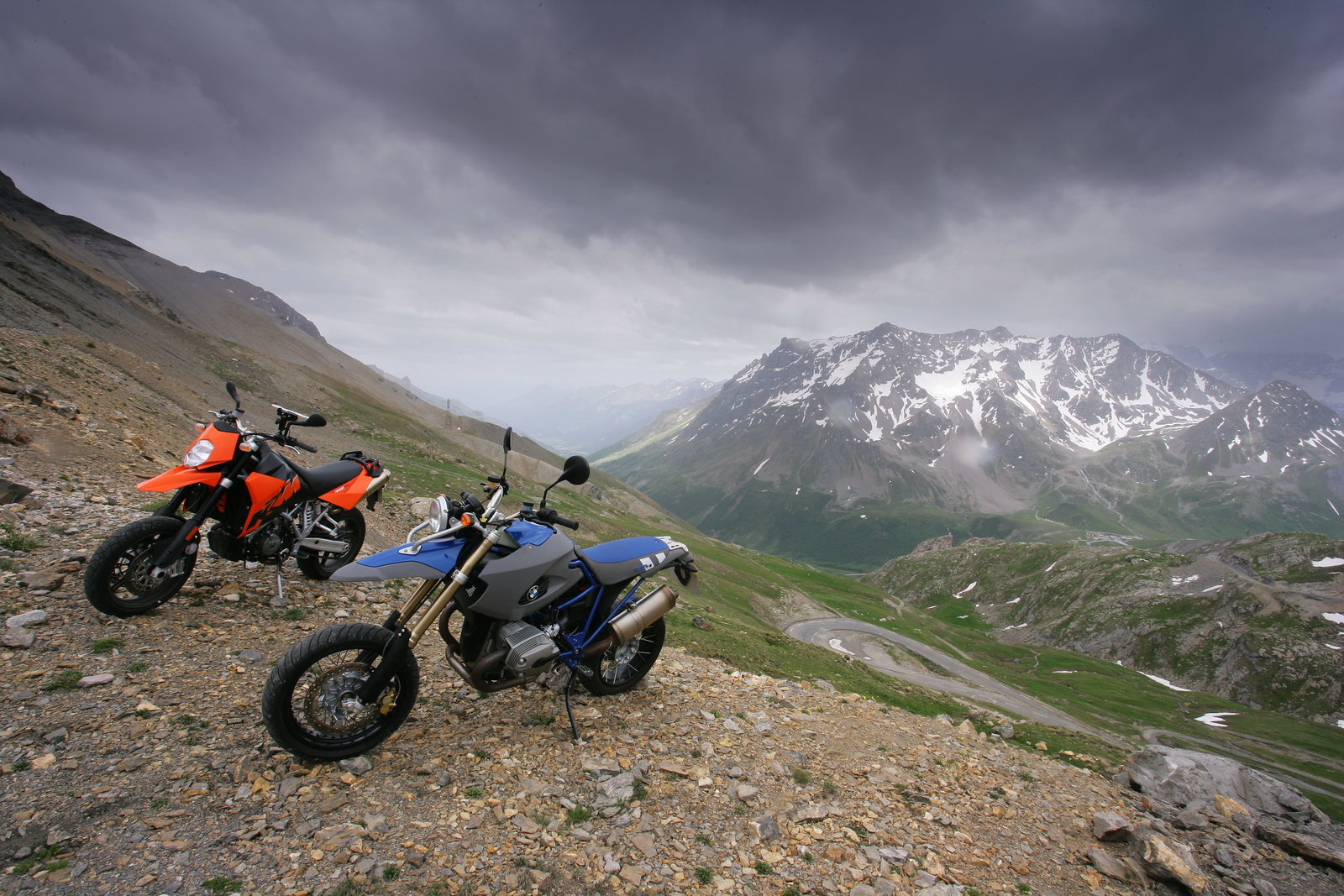 Road Test: GT1000 v. CB1300 v. ZRX1200 v. Griso