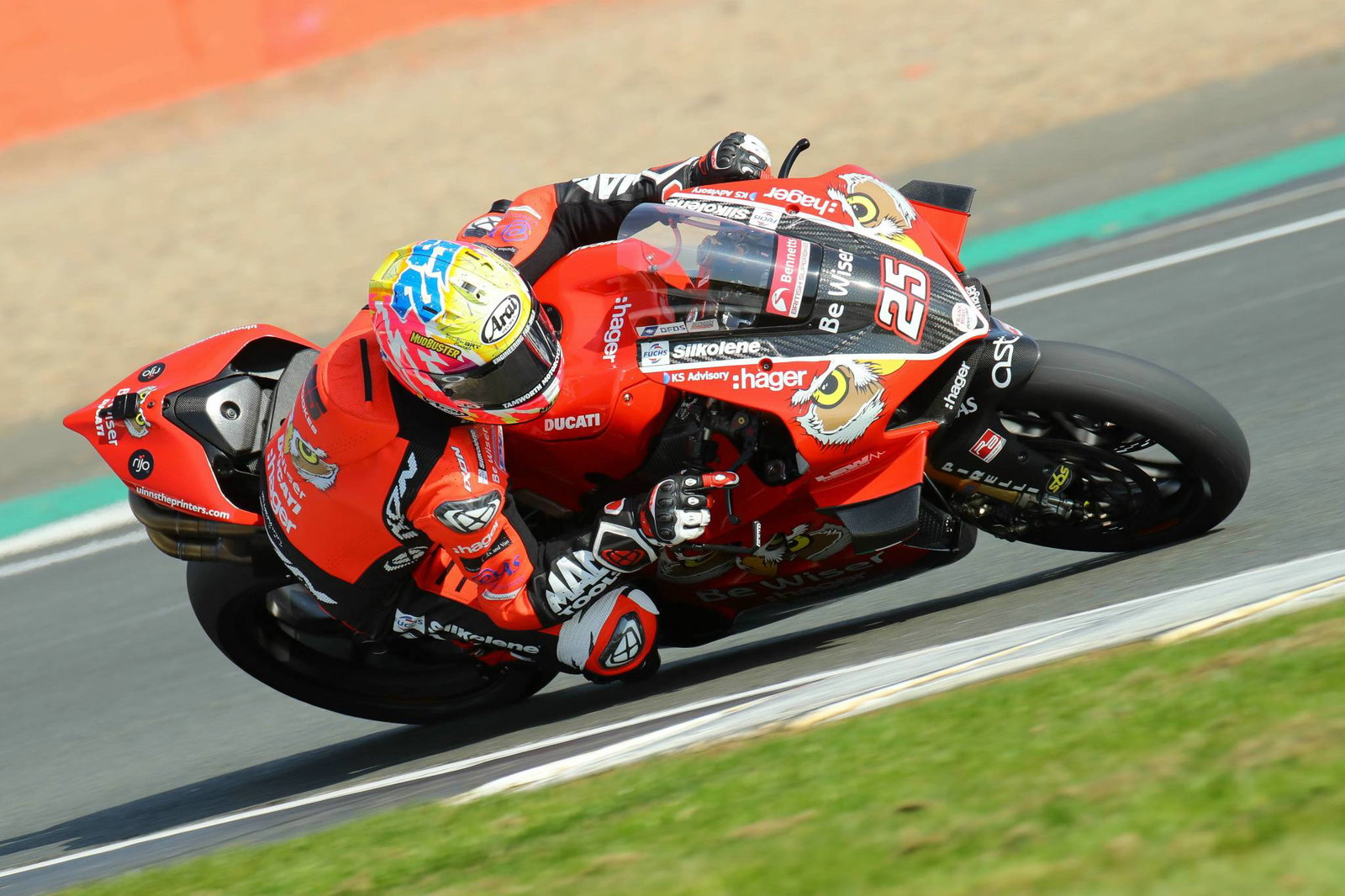 ‘Confident’ Redding to make Brands Hatch debut
