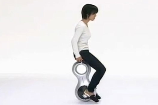 VIDEO: Honda VFR1200F - new details emerge