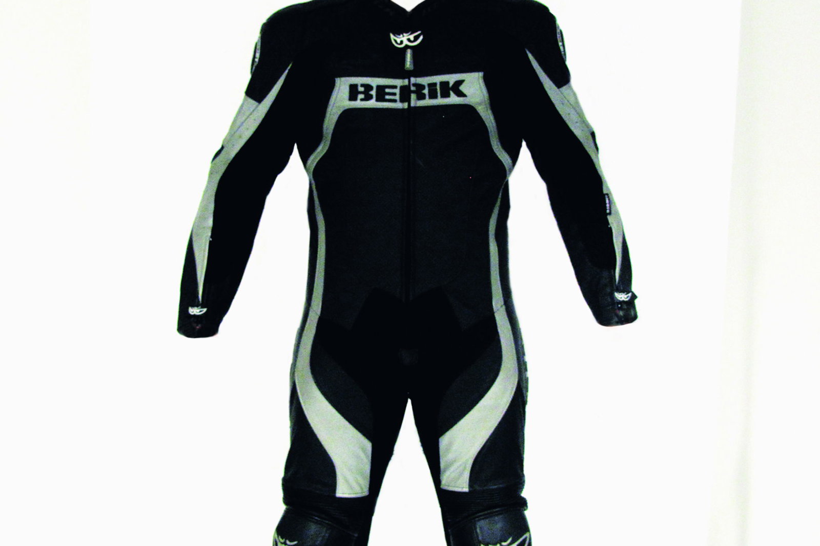 Used Review: Berik 3256 one piece leathers | Visordown