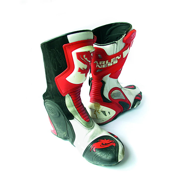 Used Review: Arai RX-7 Corsair helmet