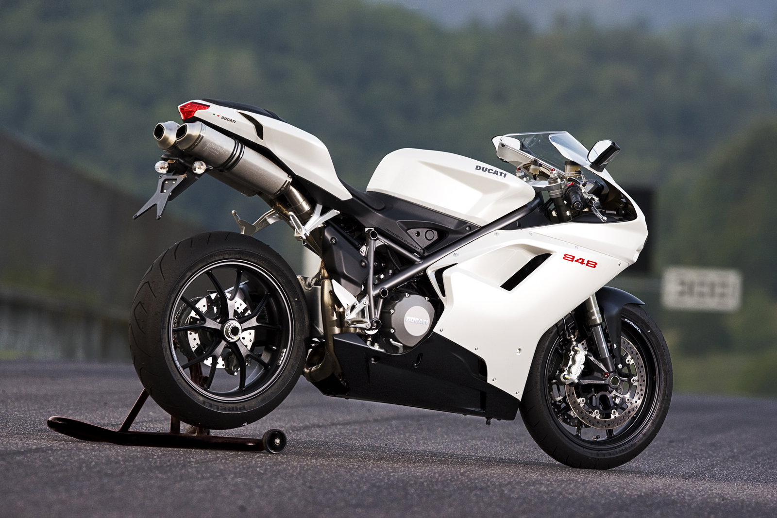 First Look: K-Way Motus
