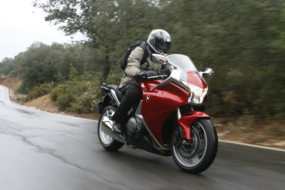 First Ride: 2010 Ducati Hypermotard 1100 Evo