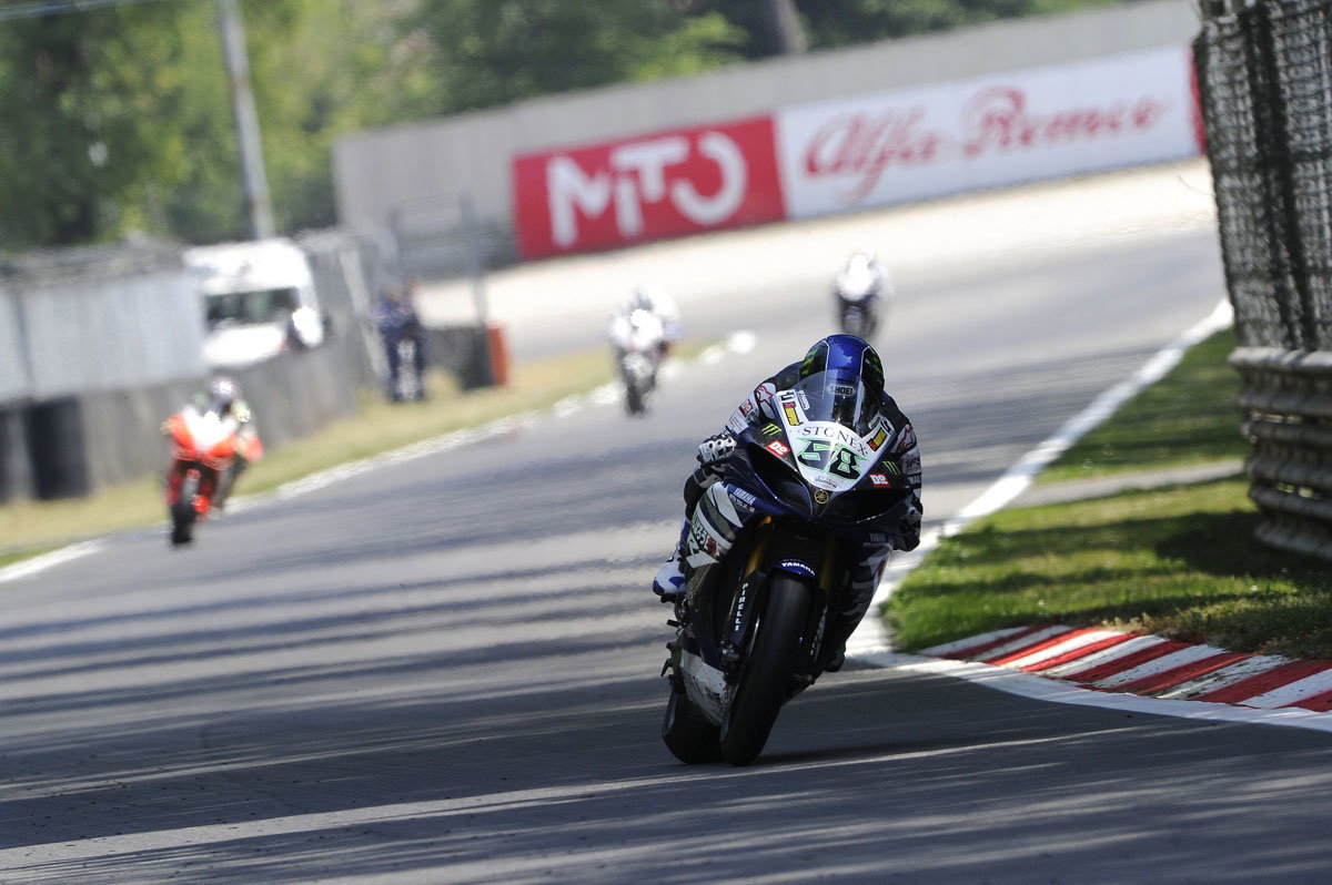 Biaggi and Aprilia. Rule-breakers