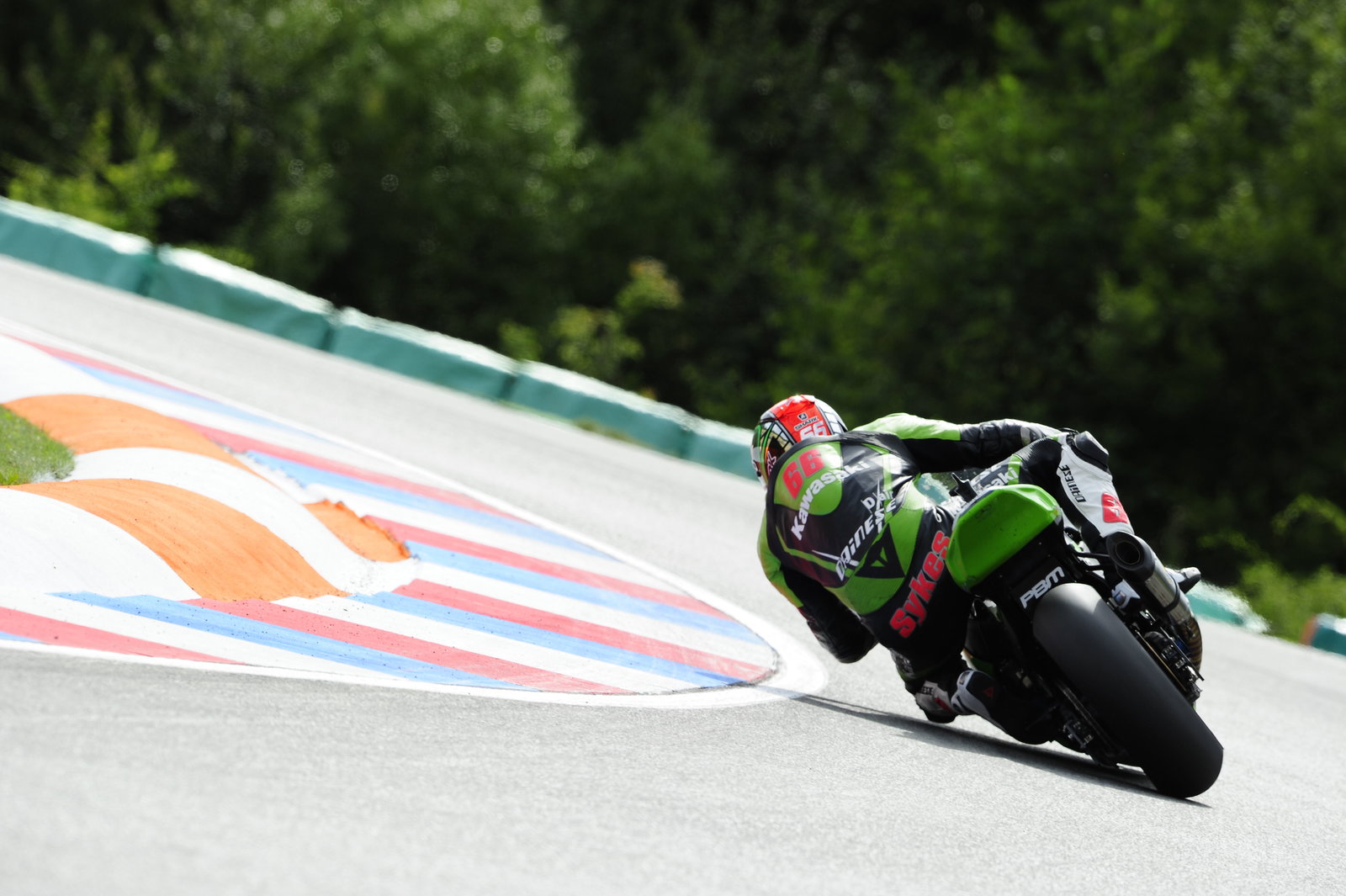BSB 2011: Oulton Park Race 1 results