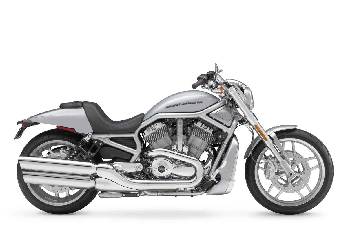 Harley reveals Dyna Switchback