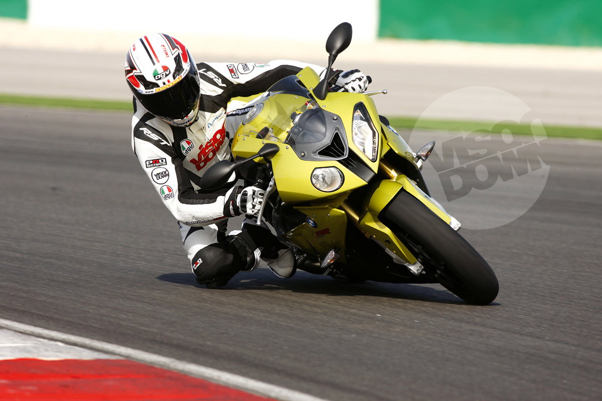 2010 MV Agusta F4 1000 UK test and review