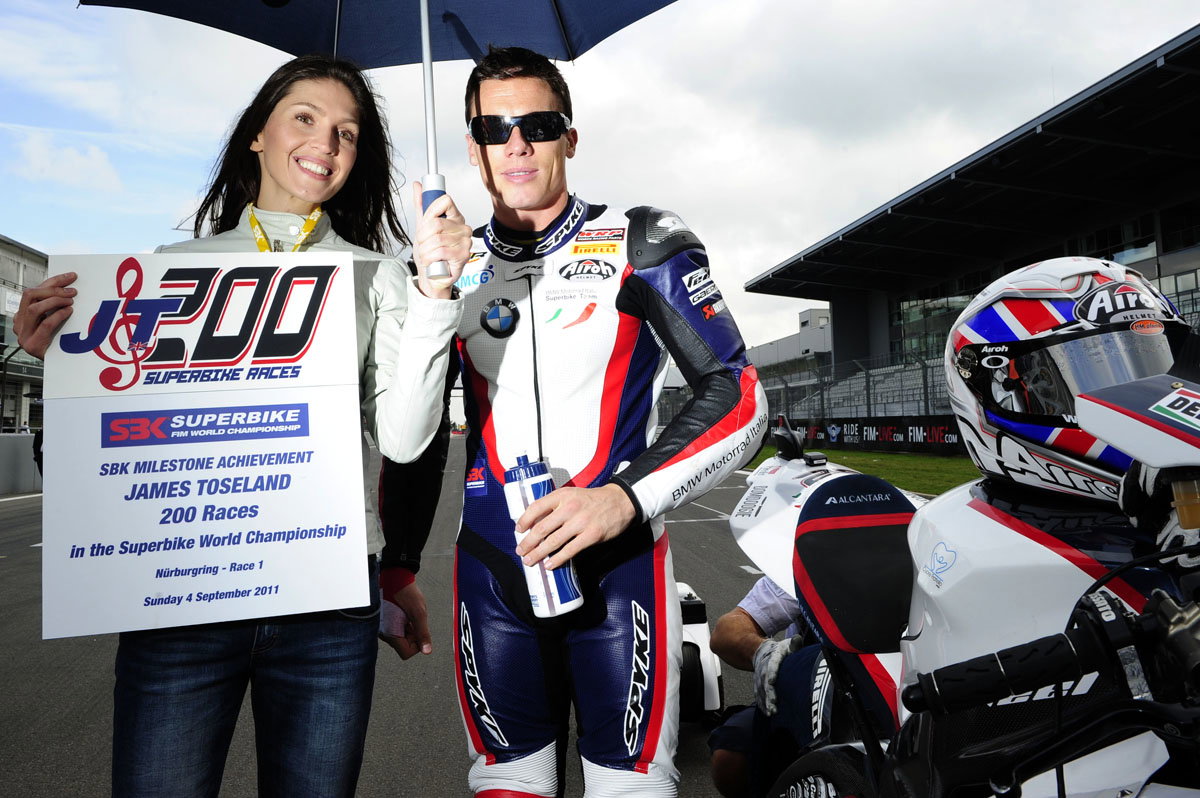 Leon Haslam continues with BMW in 2012