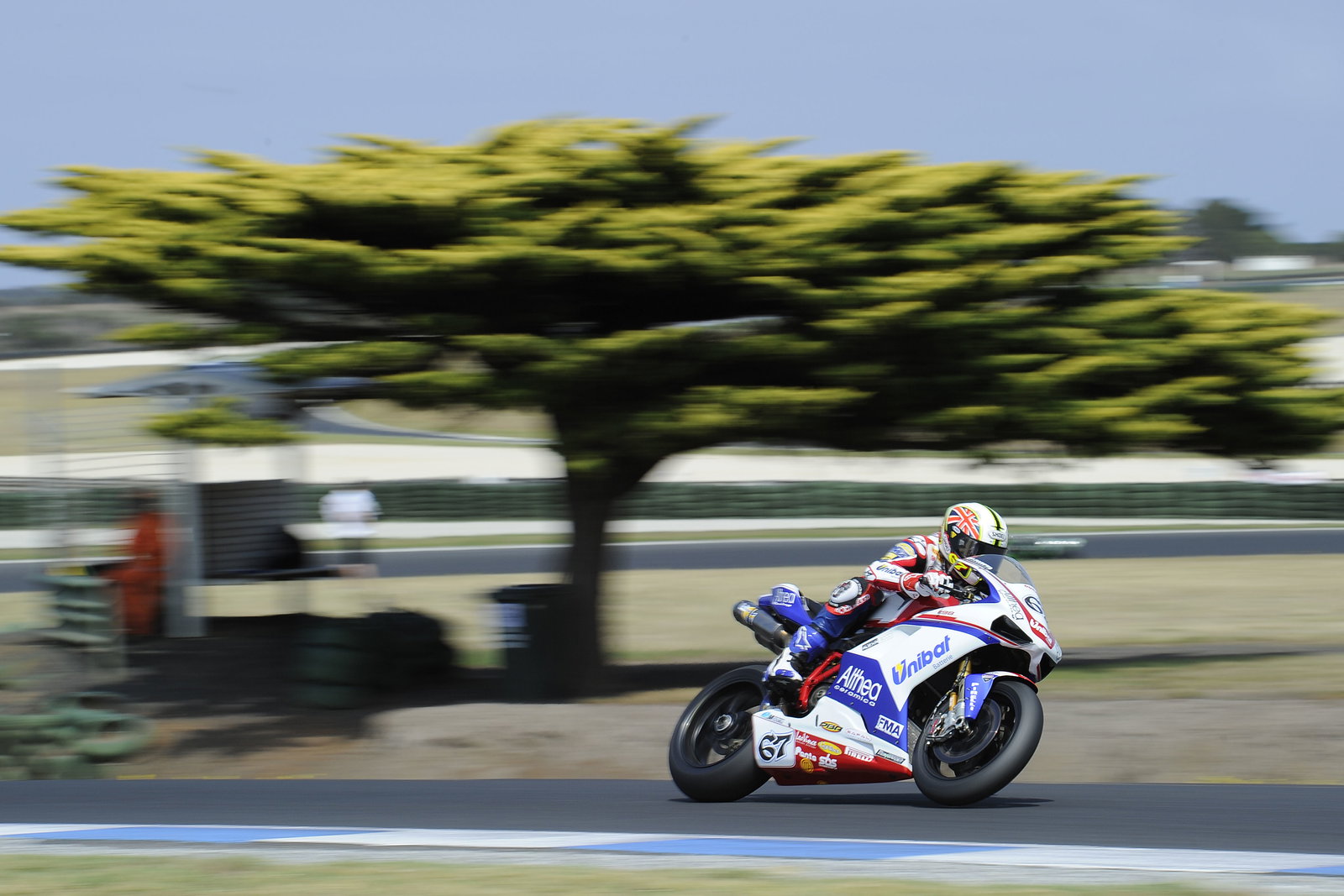 Phillip Island WSB contract extended until 2014